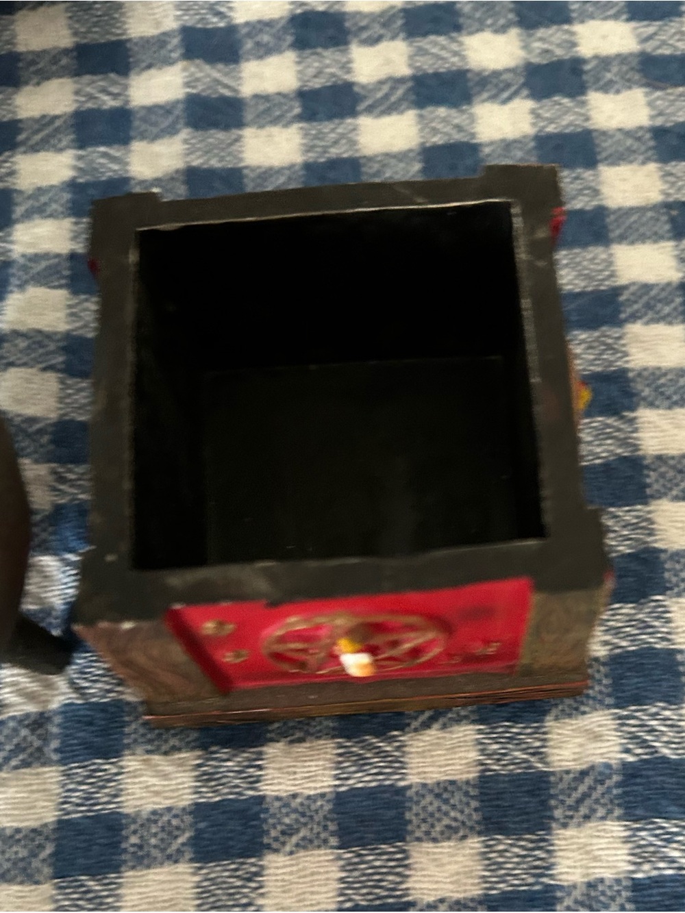 Decorative items - Picture 3 of 5
